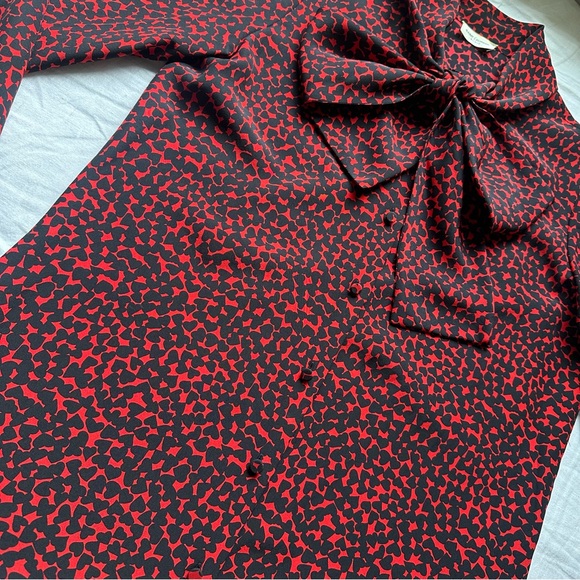 Saint Laurent Heart Blouse LAVALLIÈRE-NECK - Picture 3 of 10